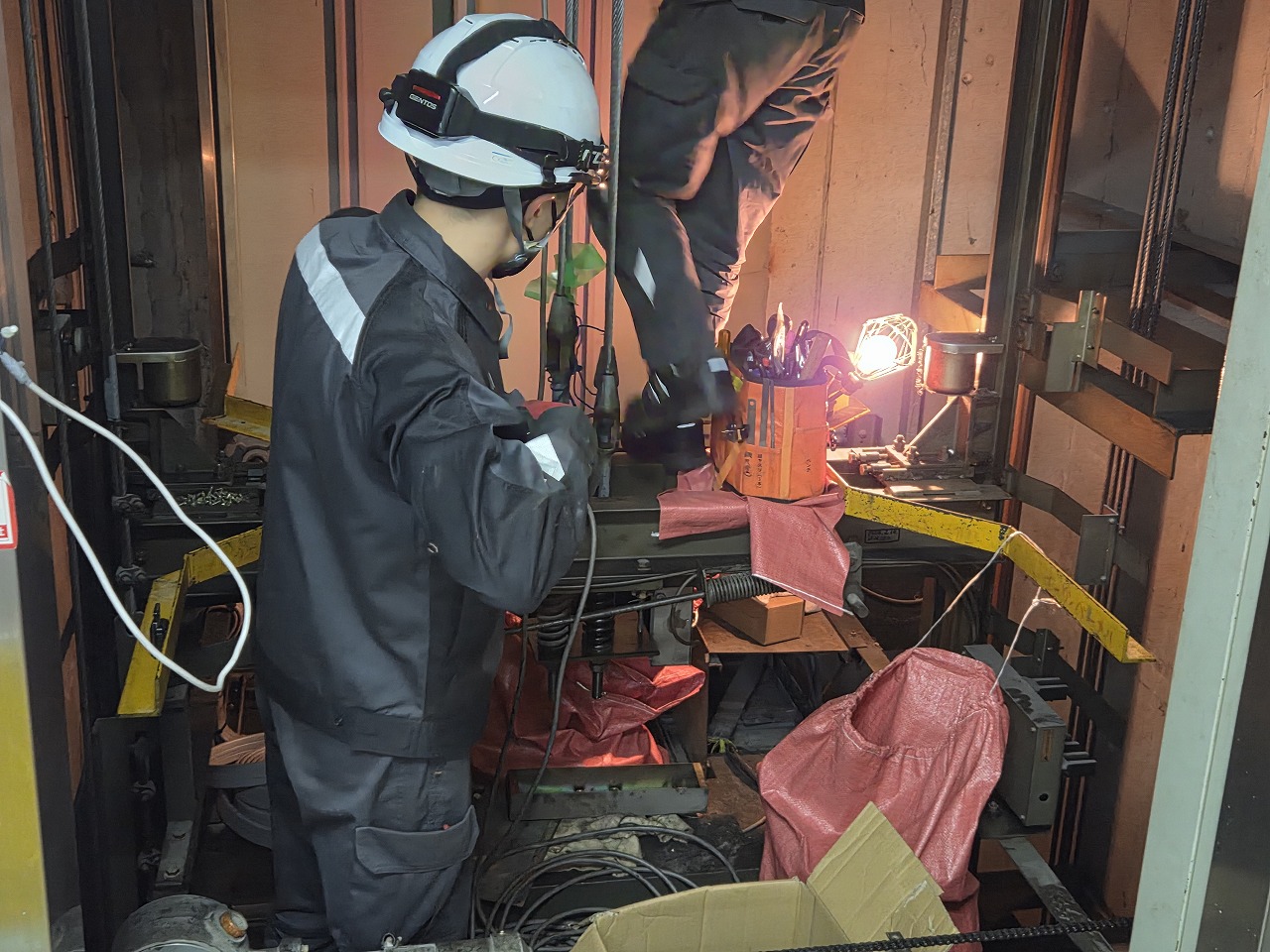 エレベーター保守管理についてご説明を致します。